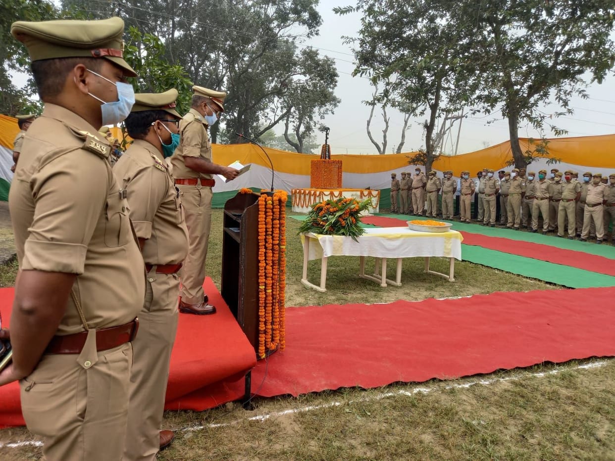 Tributes paid to martyrs on Police Commemoration Day