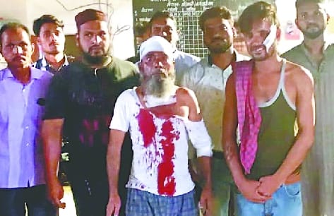 Attack on police while snatching swords in Valmiki rally