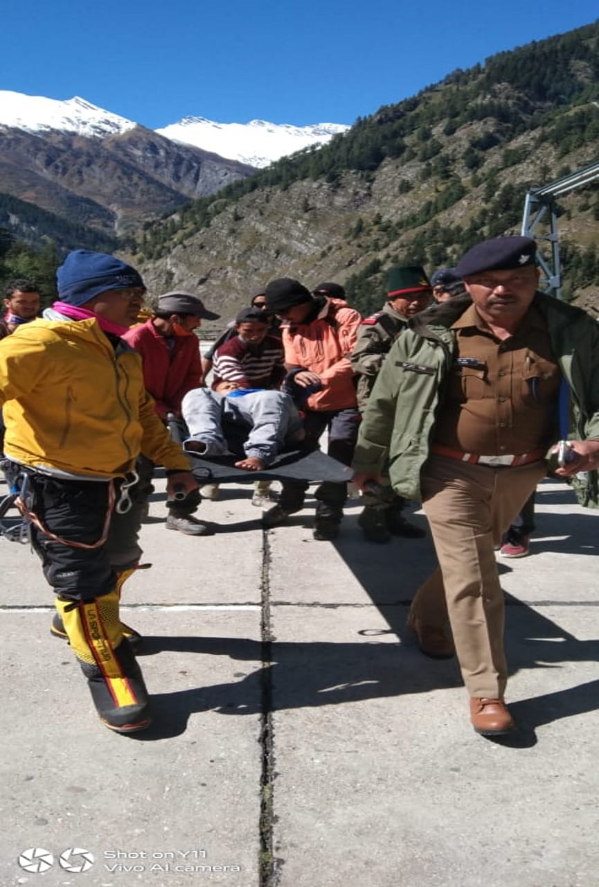 Himachal Kinnaur News: seven trekkers found dead Two still missing Rescue by Army Helicopter In Kinnaur
