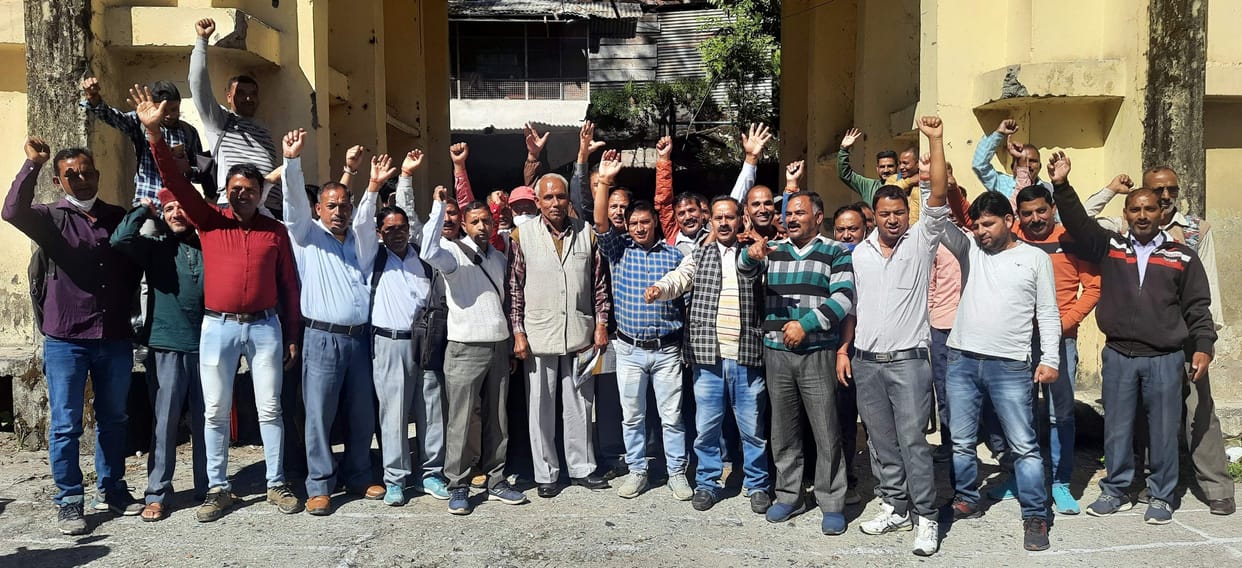 Ration vendors shout for honorarium