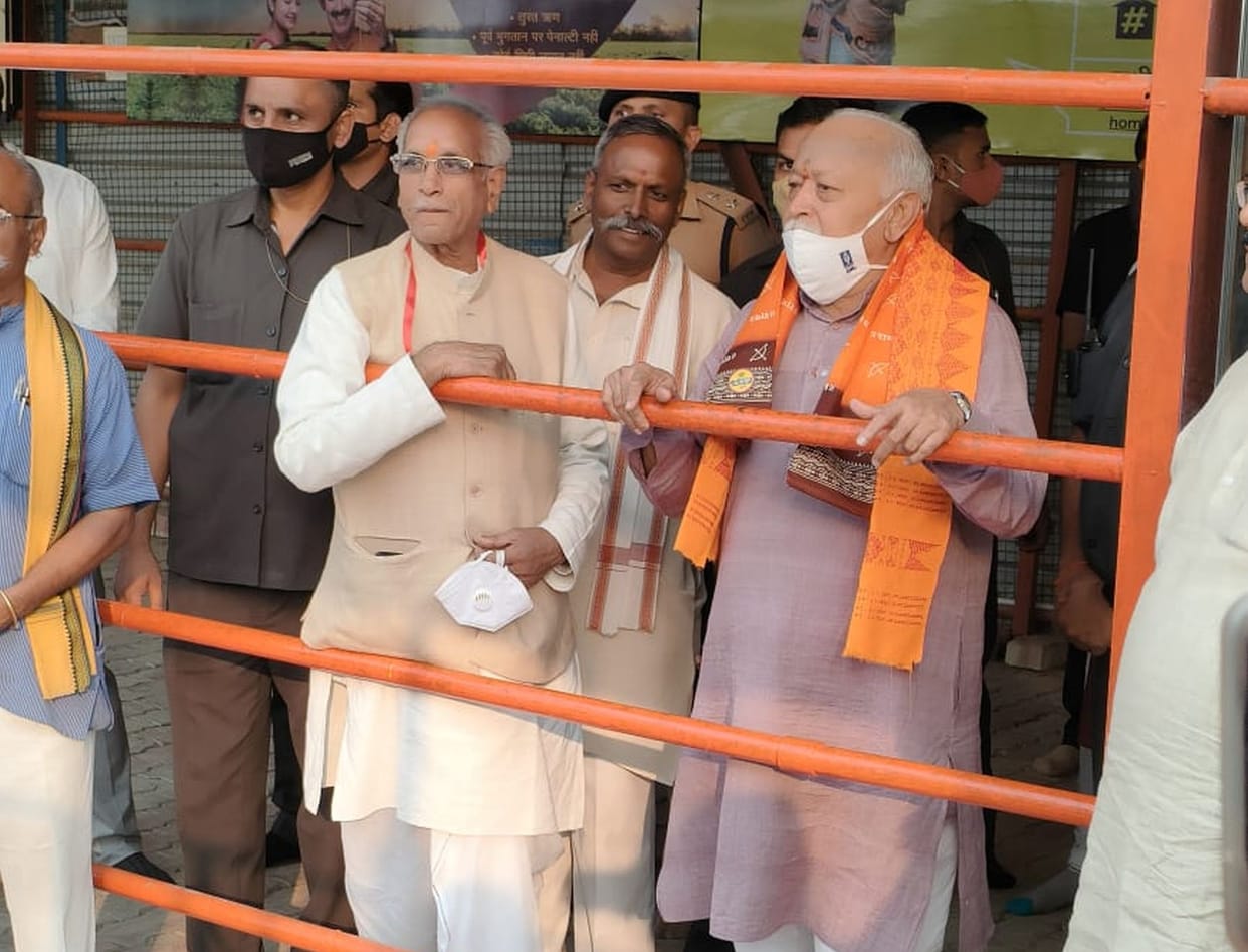 Sangh chief saw the progress of temple construction by visiting Ramlala
