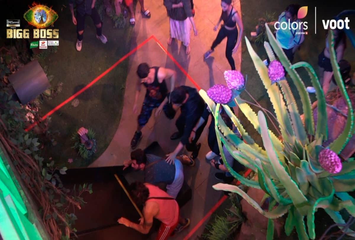 Bigg Boss 15: Karan-Tejashwi and Vishal-Shamita got entry in the main house had to pay this much of amount