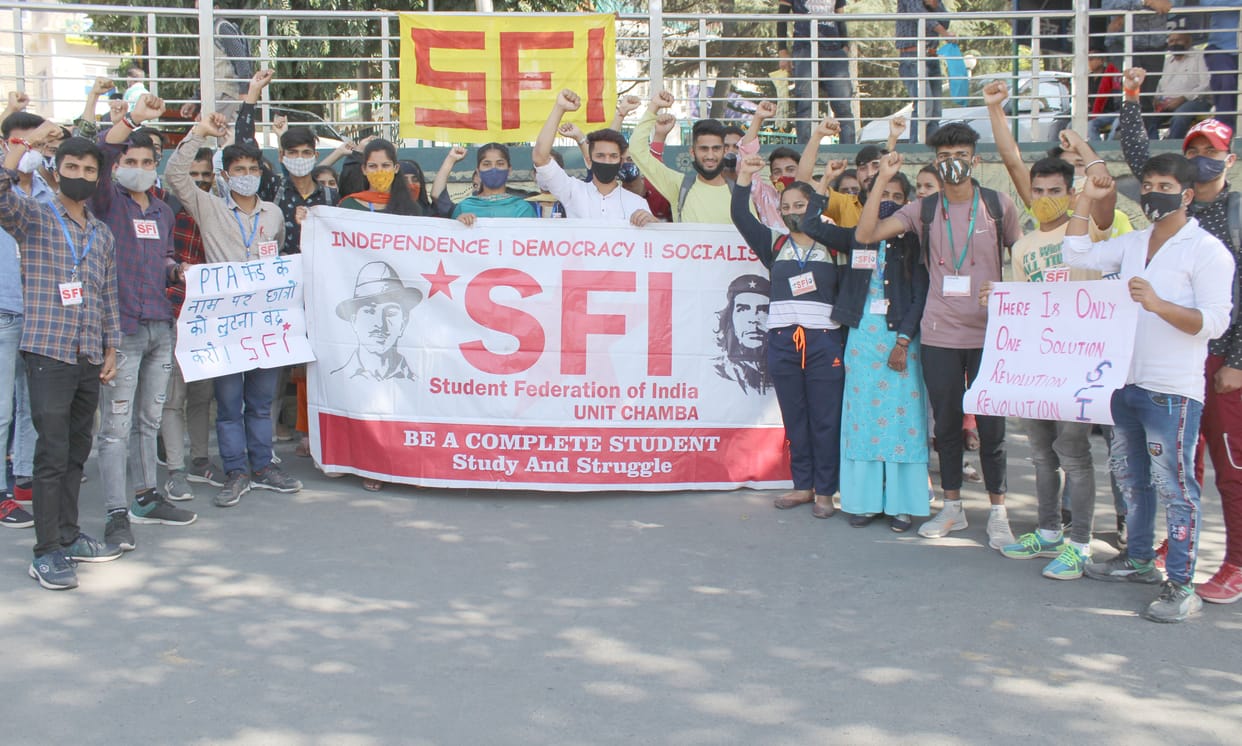 SFI demonstrated in Chamba College