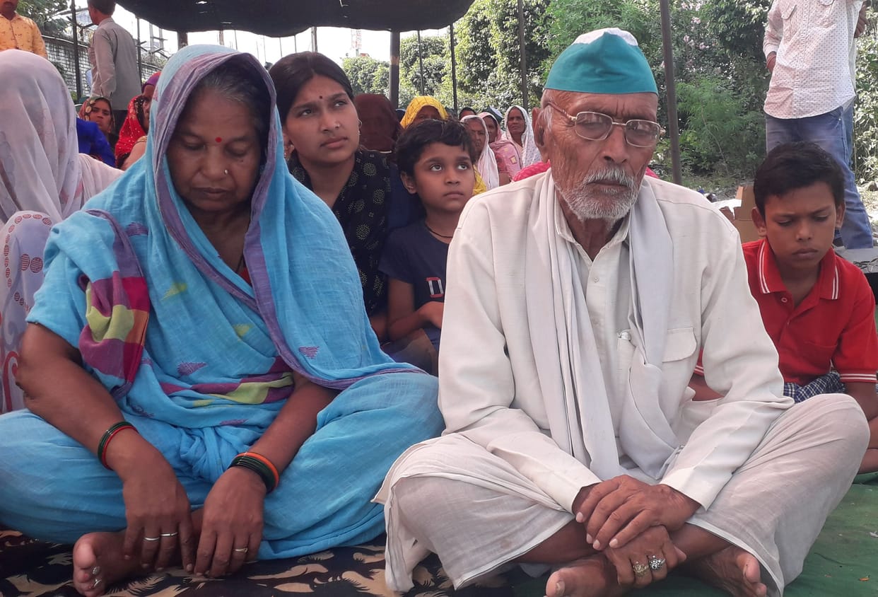 The condition of the father sitting on hunger strike deteriorated