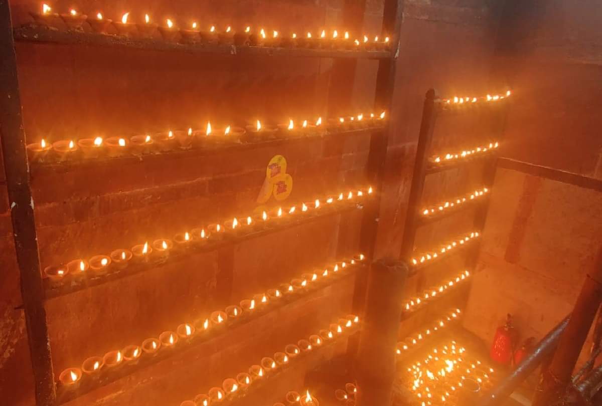 deepdan mahotsava celebrations at banke bihari temple vrindavan in mathura