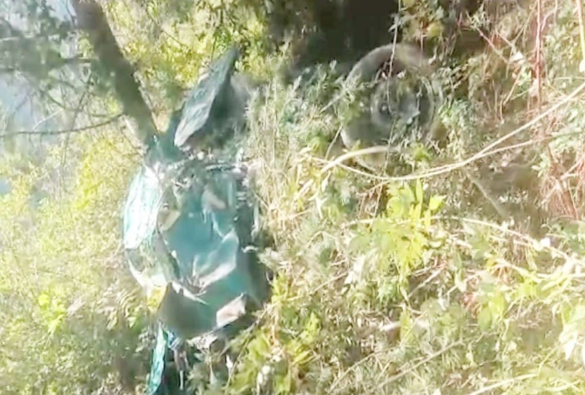 Car accident on Sandhu-Chikhar road theog shimla, two killed