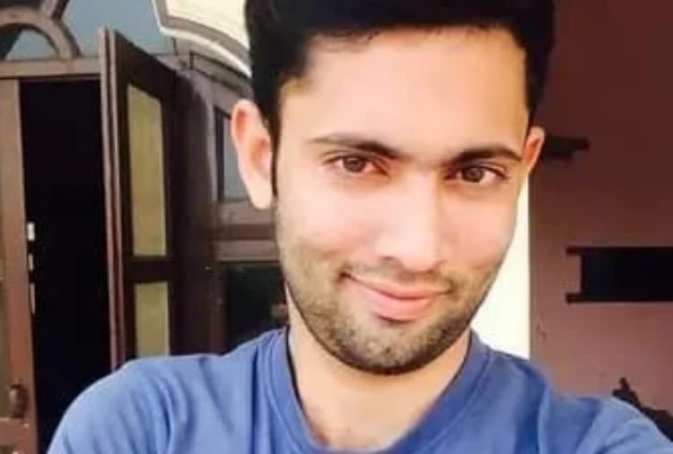 The friend along with brother-in-law had killed the postman for slapping the mother