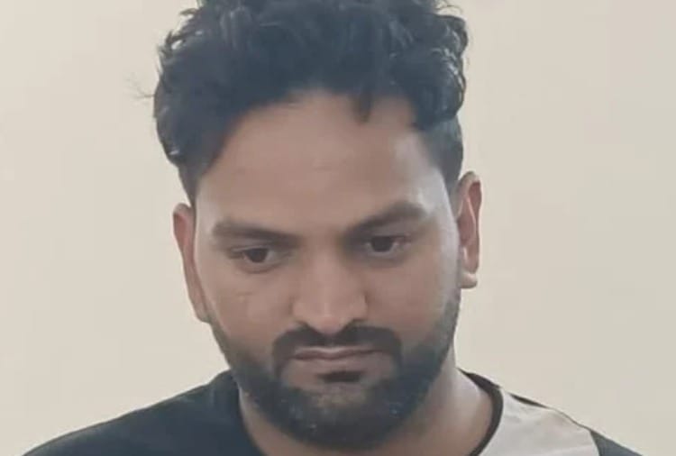 Arrested for cheating in the name of installing mobile tower, Rs 29 lakh recovered