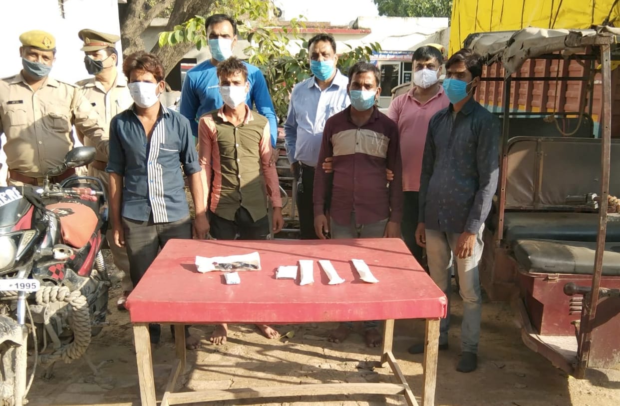 Four miscreants of e-rickshaw thief gang arrested in encounter