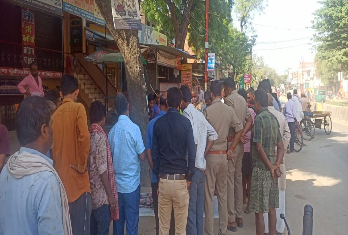 Middle aged man dead body found in suspicious circumstances in varanasi death due to head injury