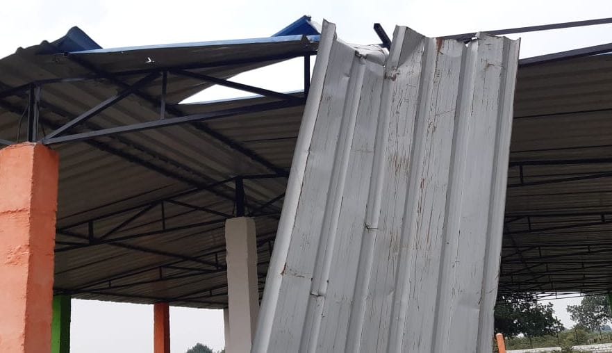 rigged in construction of cowshed, 19 lakh withdrawn