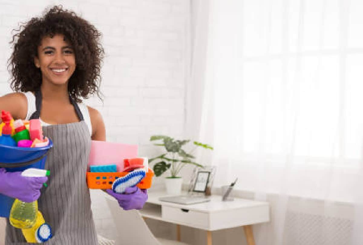 American woman turns millionaire cleaning peoples dirty toilets house cleaning job