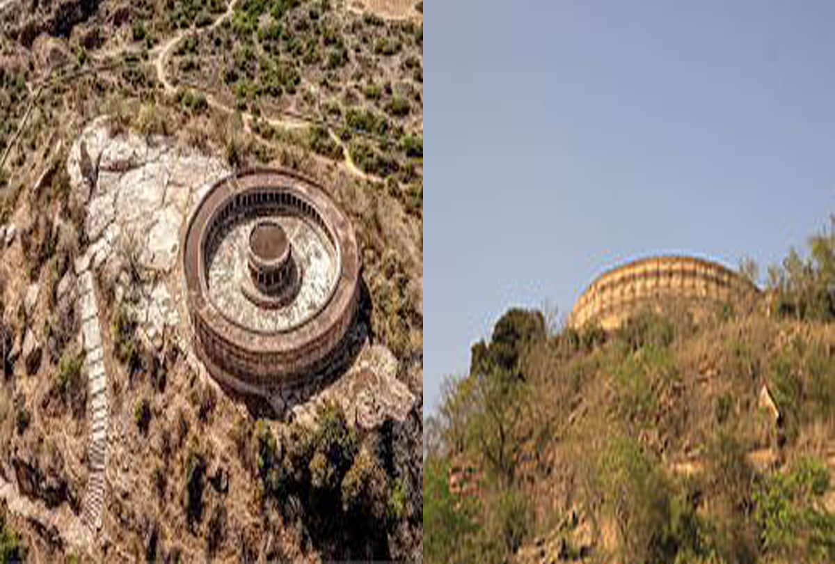 mysterious temple of chausath yogini temple in morena madhya pradesh know what is the secret behind this