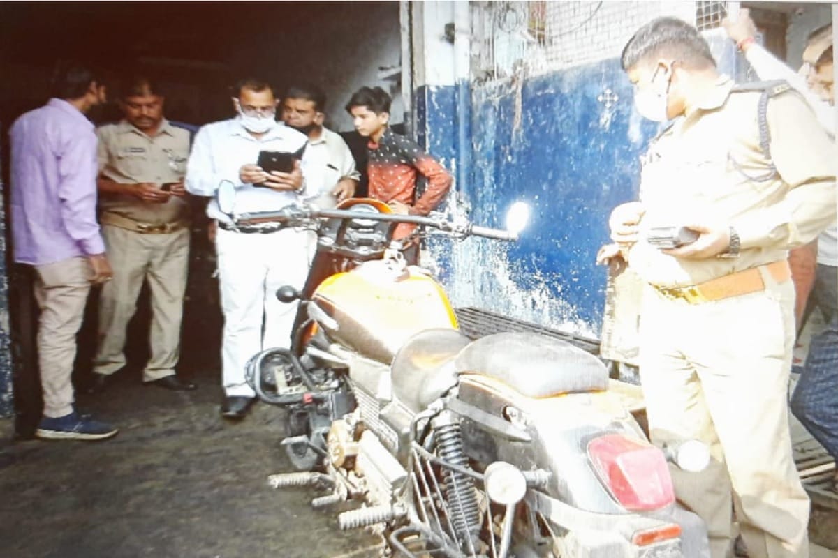 Shamli News: 'Government treasury is filling with the explosion of bike silencer'