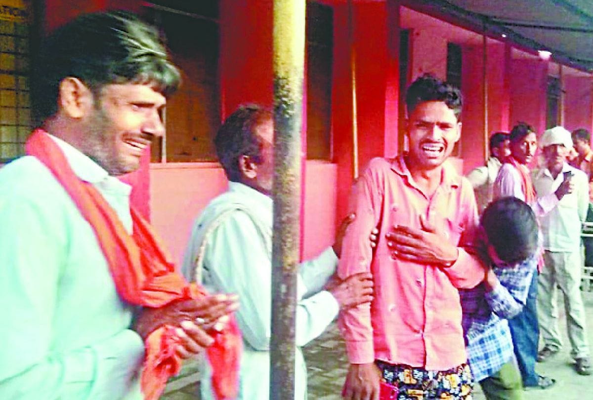 Road accident in Kasganj: three cousins died after being crushed by pickup car