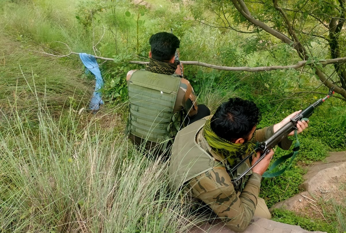 poonch  Bhata Durian poonch jammu and kashmir IED found in forest