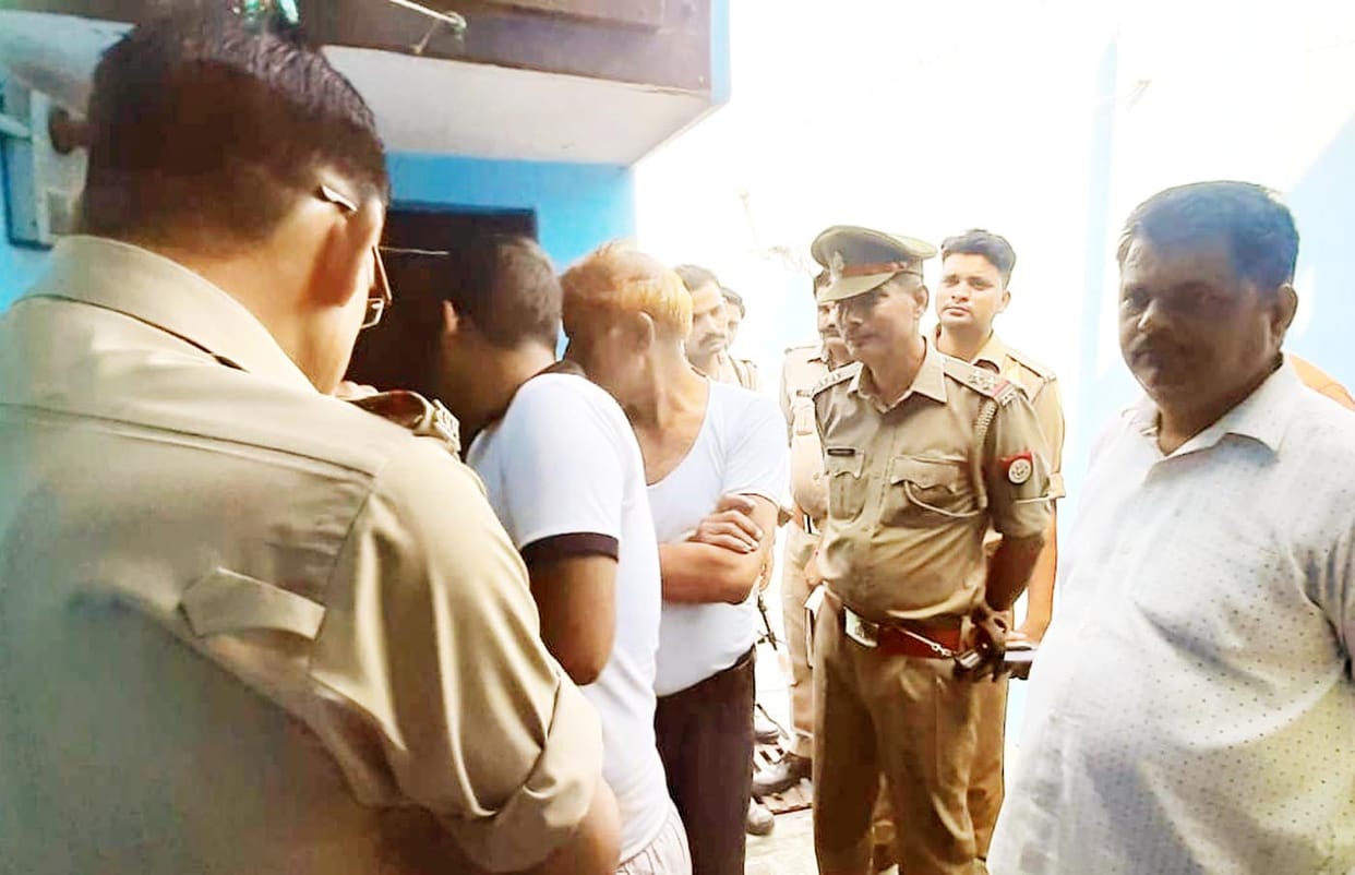 Thieves search another house in Ujhani