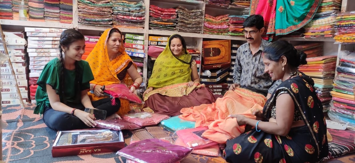 karva chauth, festival market