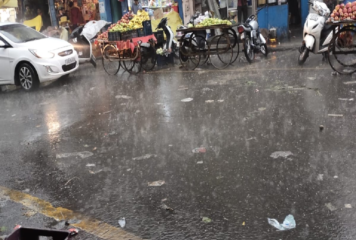 Heavy Rain Red Alert For Tamil Nadu Karnataka Puducherry School Will remain Closed Latest Weather Report Update