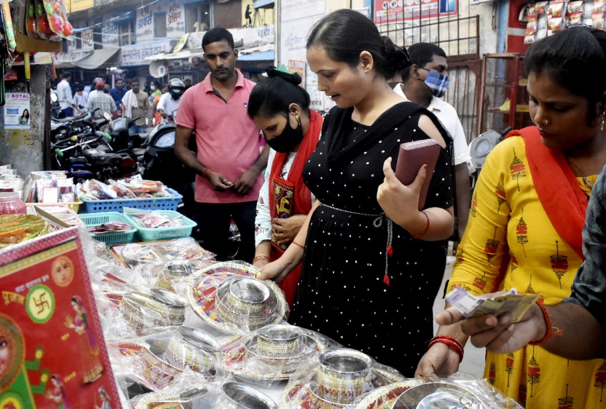 karwa chauth 2021 in india celibration at Gorakhpur