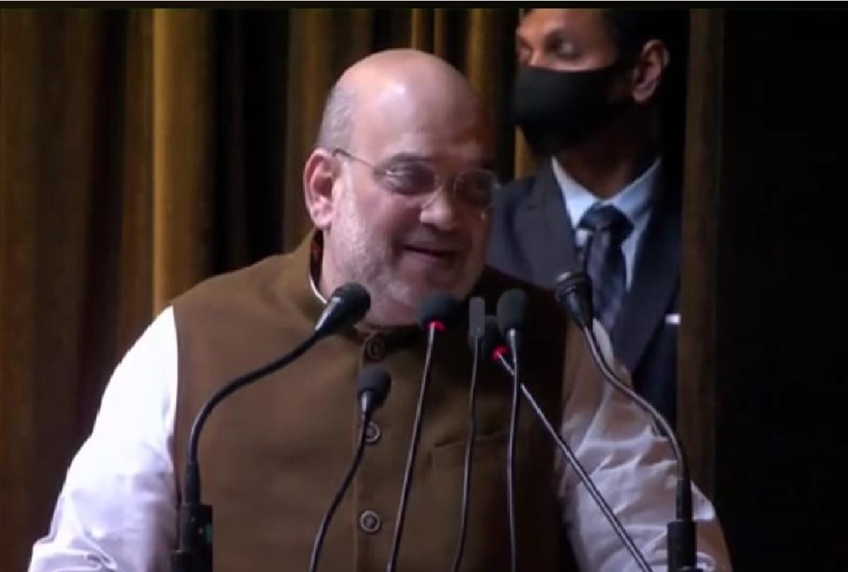 Amit Shah on jammu and kashmir visit focus on peace youth and development questions from Pakistan and Mufti Abdullah family