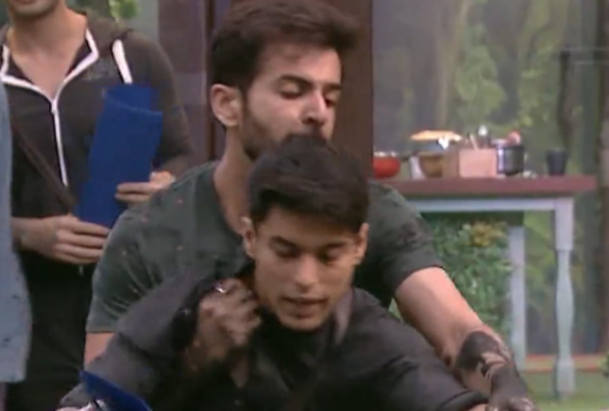 bigg boss 15 jay bhanushali stop pratik sehajpal to do task both fight again over money