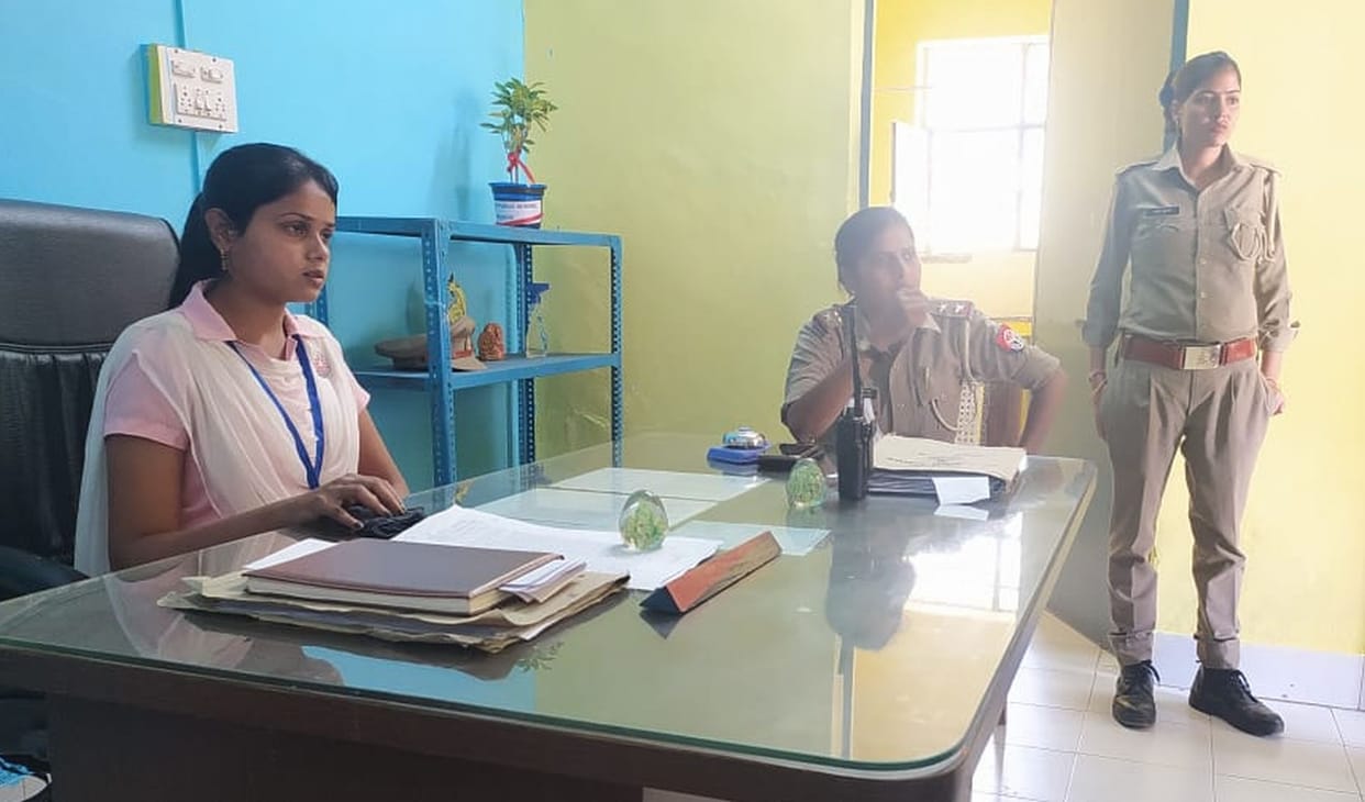 Student Palak became SO of women's police station on one day