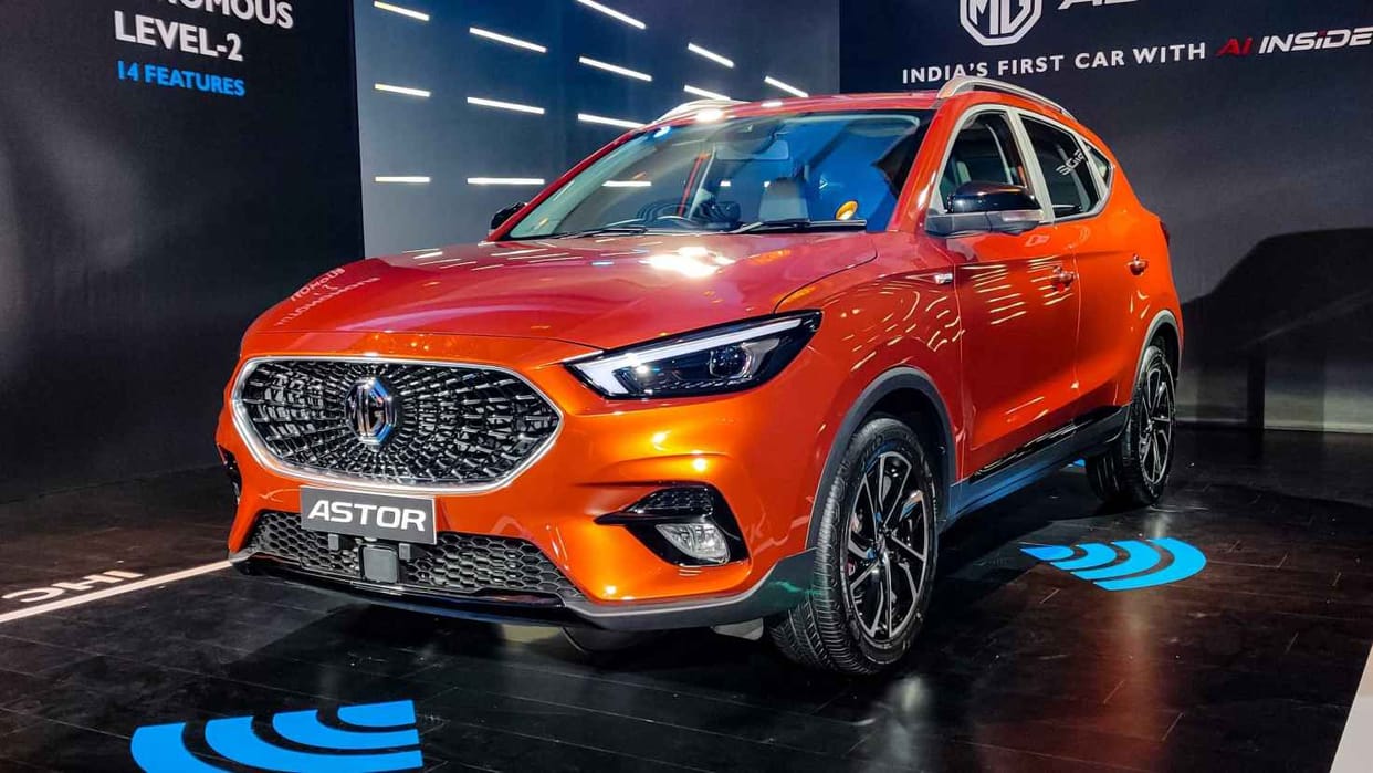 What is connected car technology, what are its benefits, why it is becoming the choice of customers