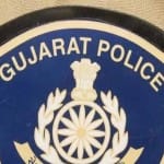 गुजरात पुलिस।