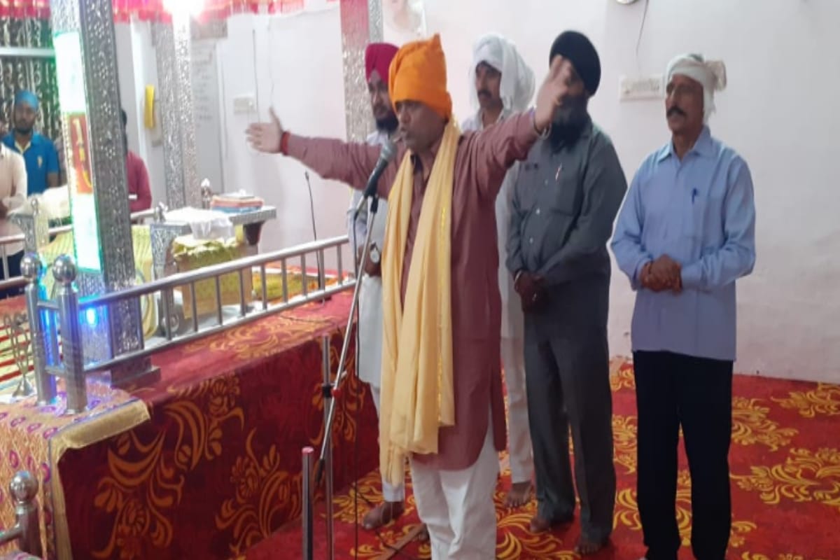 Hastinapur: Minister of State Dinesh Khatik visited the flood affected area with a bullet