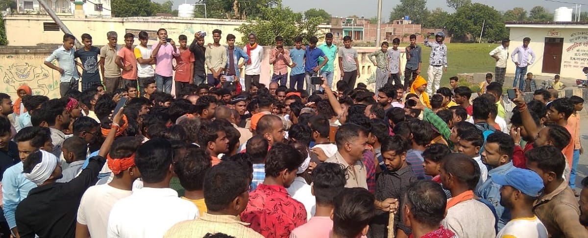 Anger among people due to lack of arrest road jammed