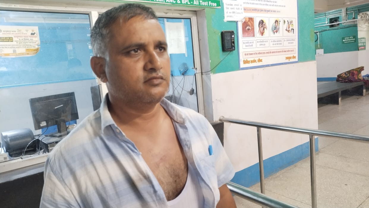 Villagers attacked the officers who came to open the siphon