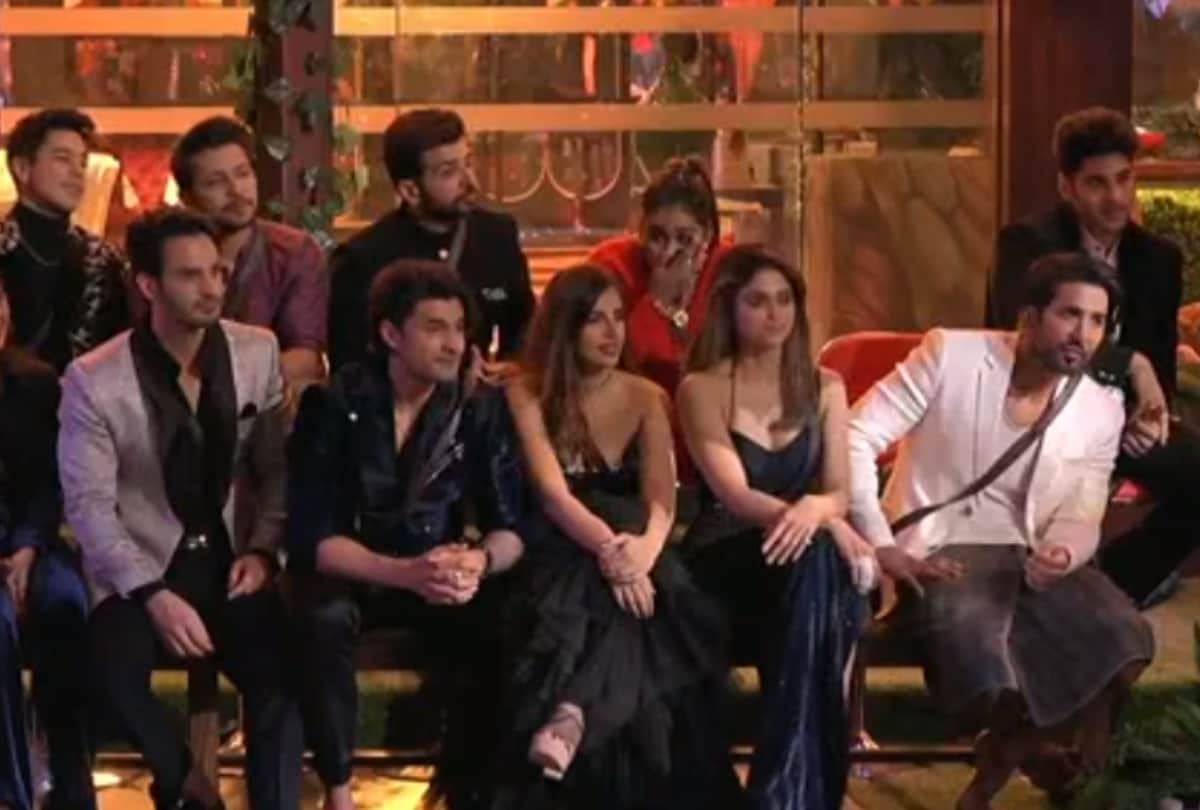 bigg boss 15 vishal kotian created a scene in front of hina khan says i do not have clothes