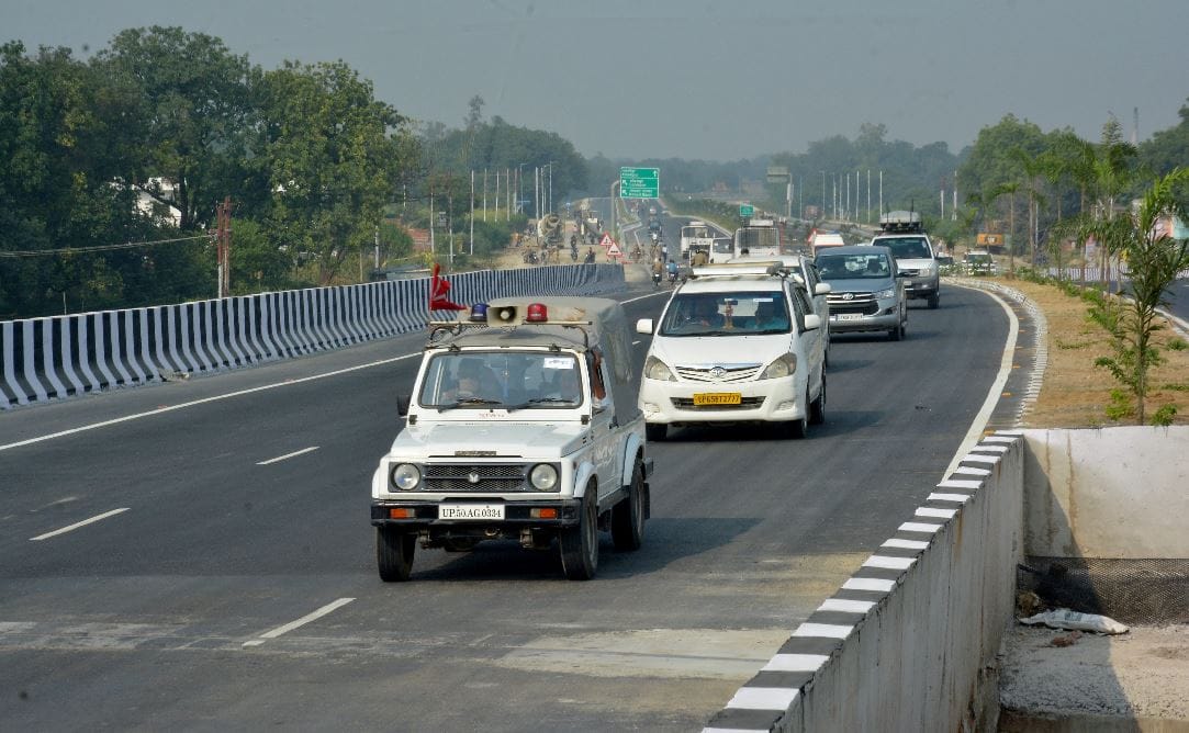 Pm modi visit varanasi five tier security cordon for Prime Minister  SPG rehearsed for dummy fleet see photos