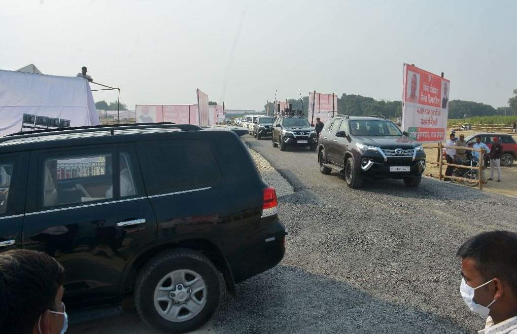 Pm modi visit varanasi five tier security cordon for Prime Minister  SPG rehearsed for dummy fleet see photos