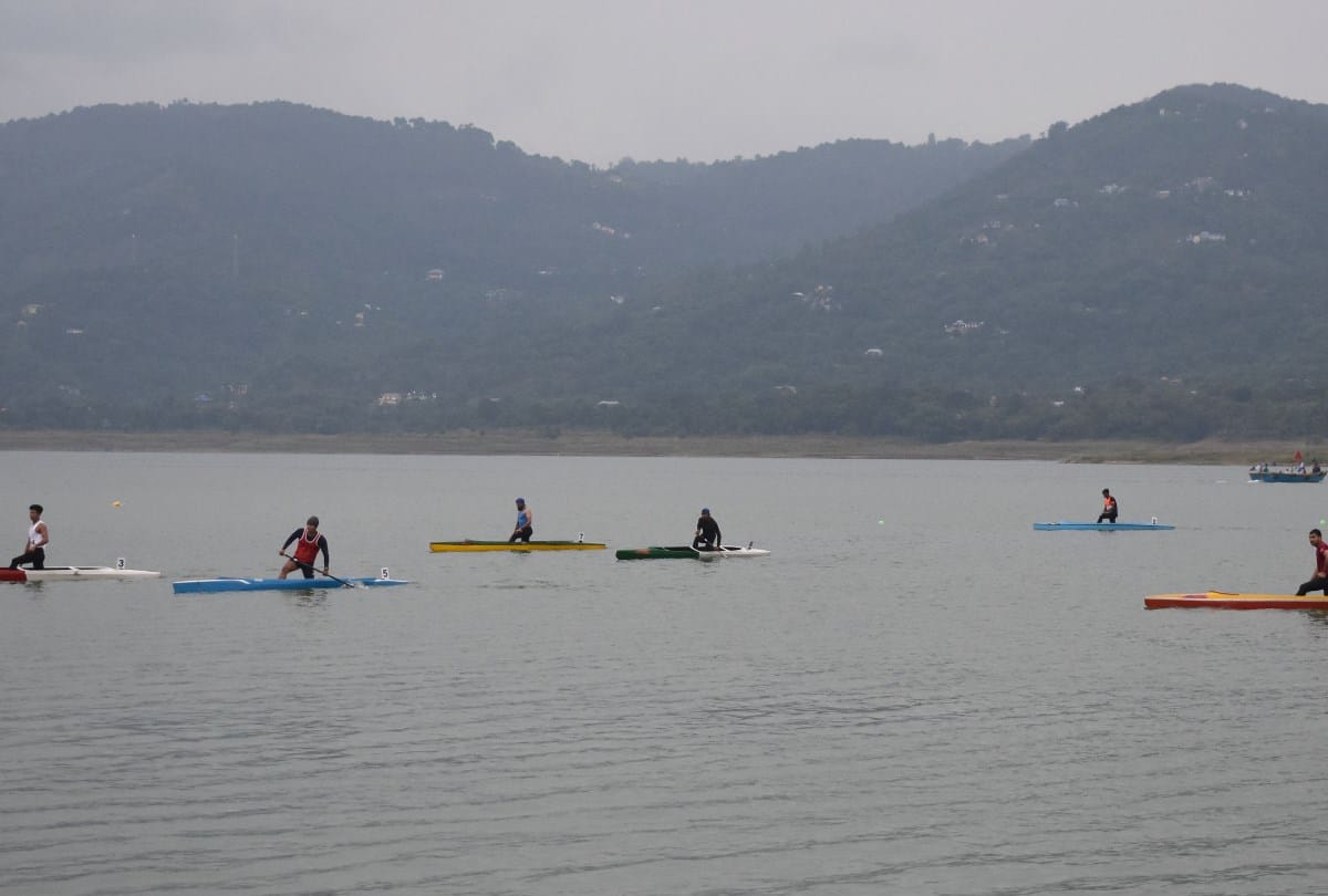 kayaking and canoeing championship in gobind sagar lake bilaspur himachal pradesh