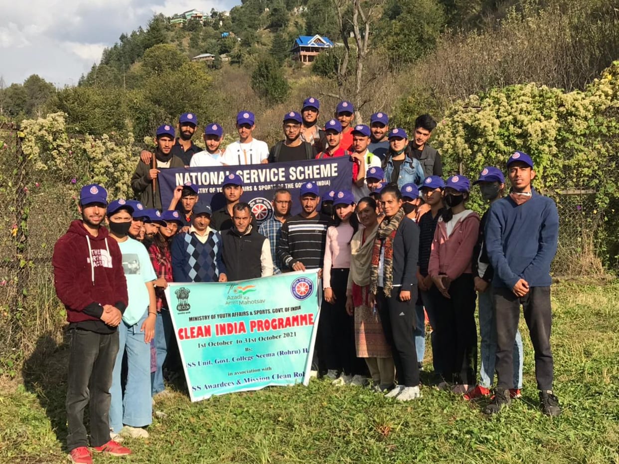 cleaness drive started in sima college rohru