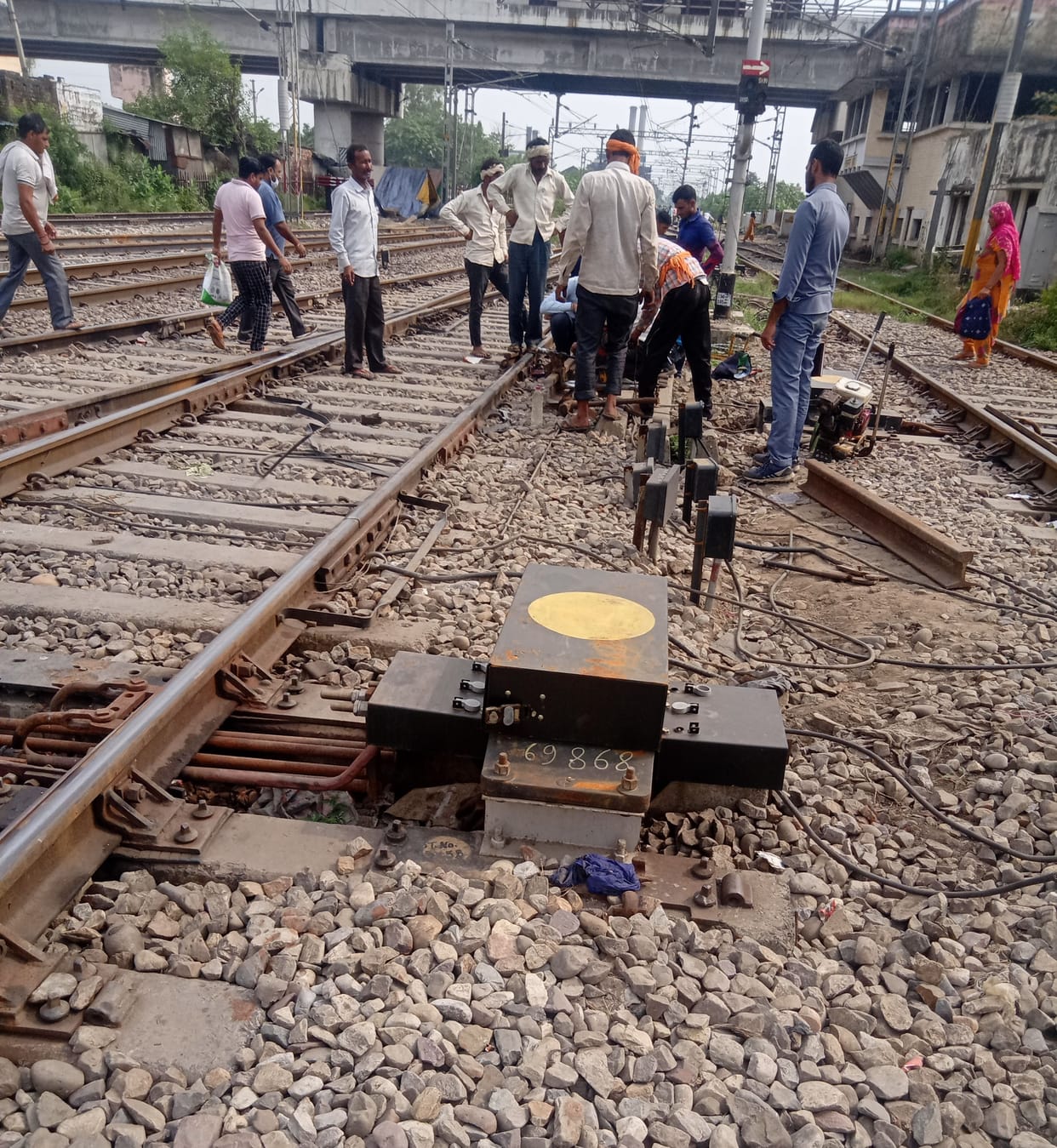 Many trains canceled for four days due to interlocking