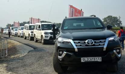 Pm modi visit varanasi five tier security cordon for Prime Minister  SPG rehearsed for dummy fleet see photos