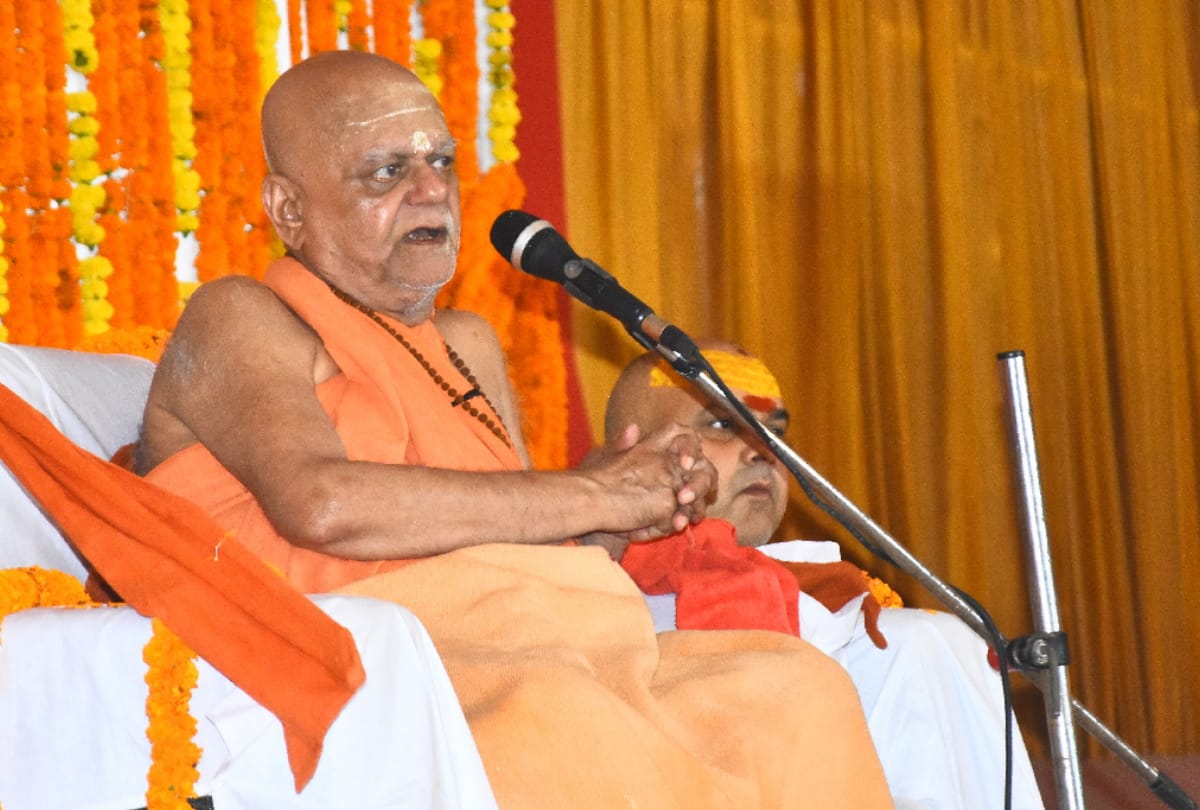 Shankaracharya swami nishchalanand saraswati ji maharaj of Govardhan Math Puri will come today