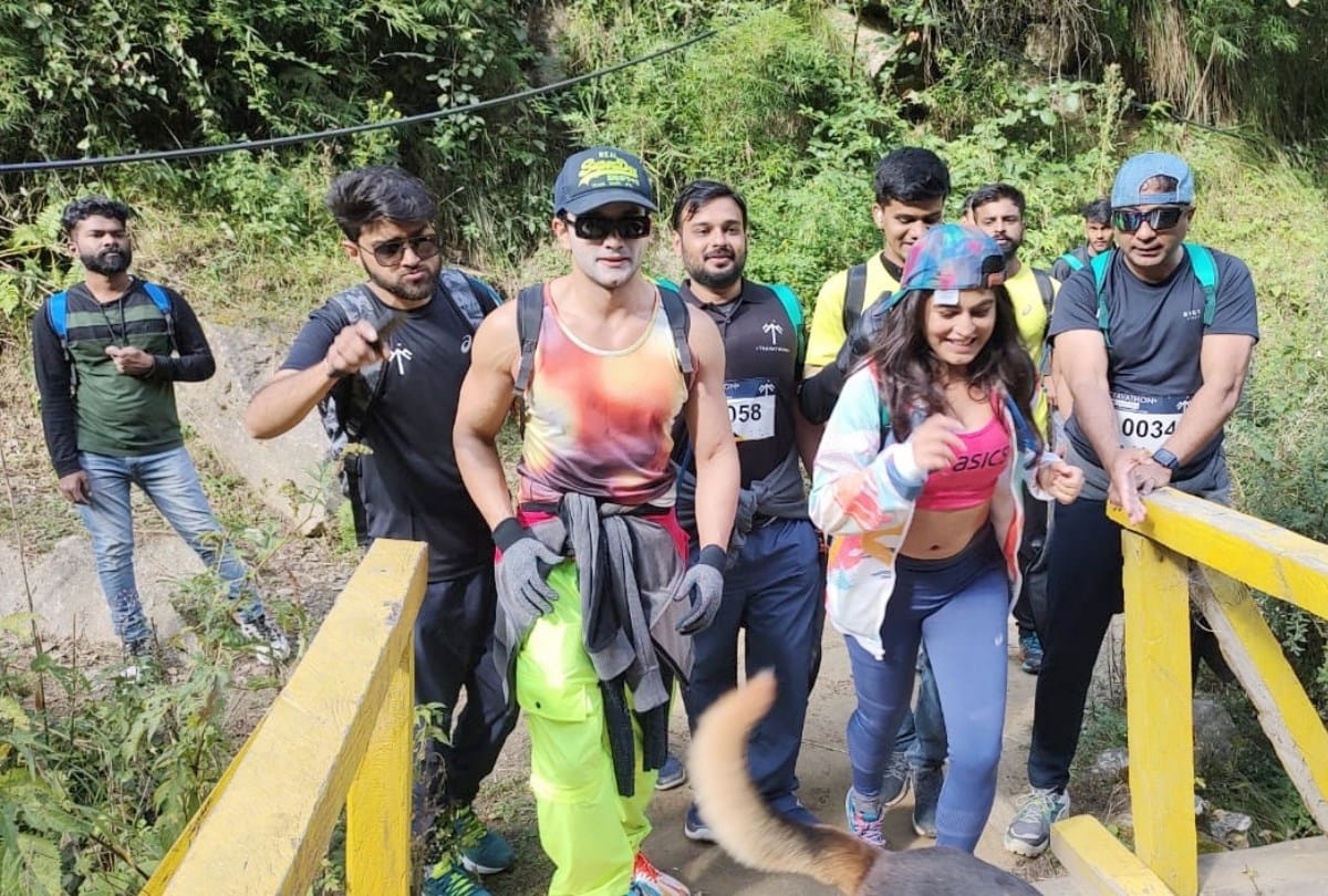 actress shenaz treasury participate in Marathon in kullu himachal pradesh