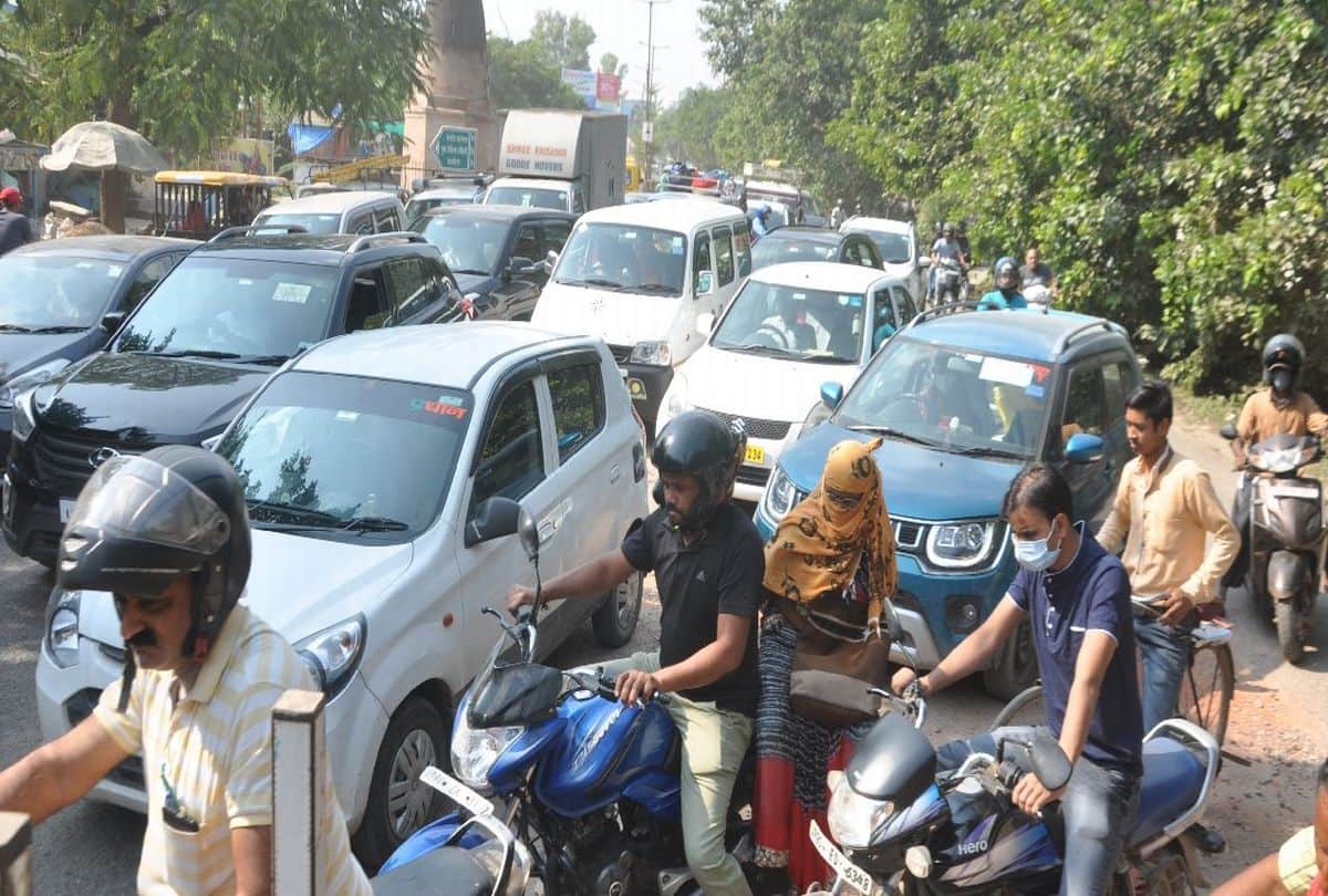 Delhi government's Transport department to issue notice to vehicle owners who do not have valid pollution under control PUC certificates