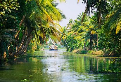 Long Weekend Trip In January Best Places To Visit in Kerala During Winter holiday