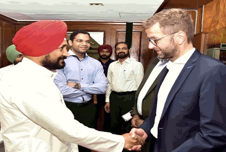Punjab Chief Minister Charanjit Singh Channi holds a meeting with representatives of German companies