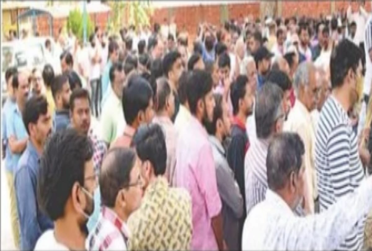 cement trader murder case in shahjahanpur Roli Kapoor husband murdered on the day of Karva Chauth