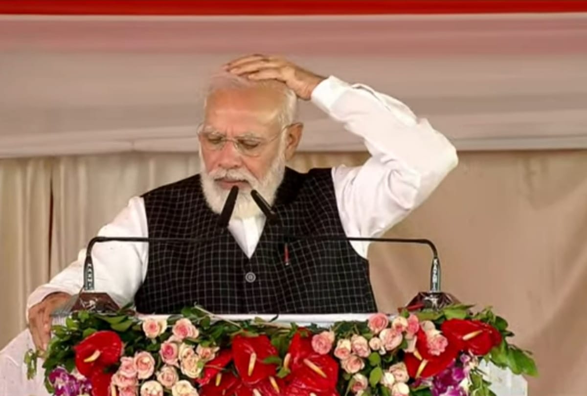PM Modi congratulated to public in Bhojpuri for Medical college in siddharth nagar