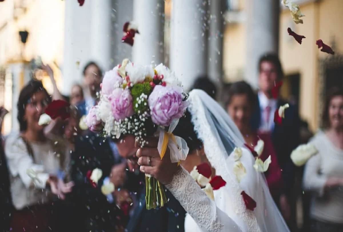 ajab gajag south korea fake guests are invited in wedding on rent pay so much money for a guest know the name of the place