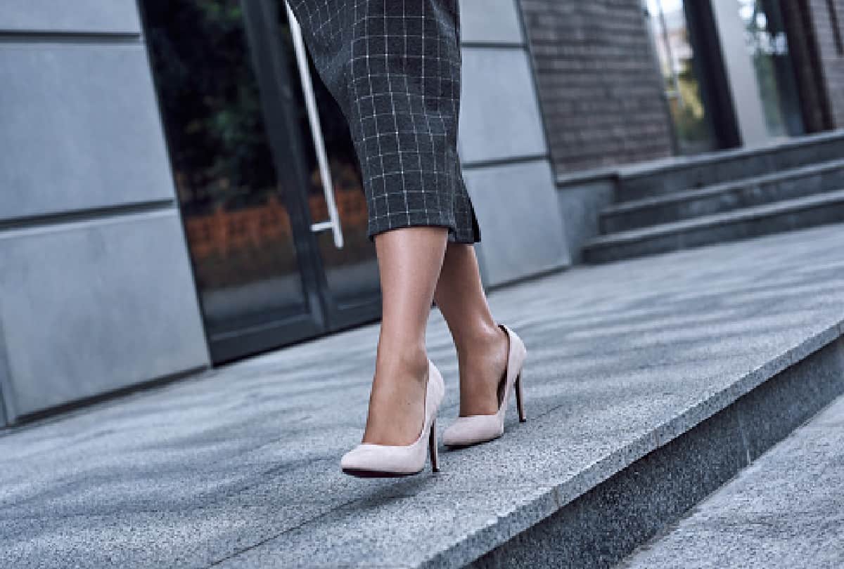 footwear that must include in your wardrobe