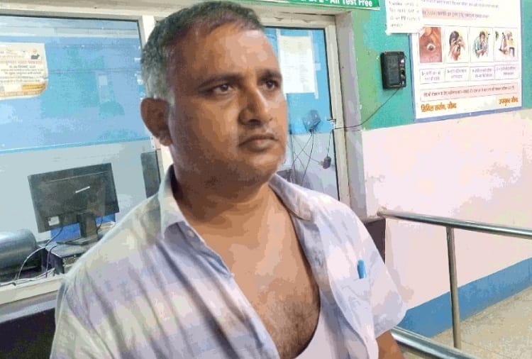 Attack on officers who reached to open siphon in Julana of Jind