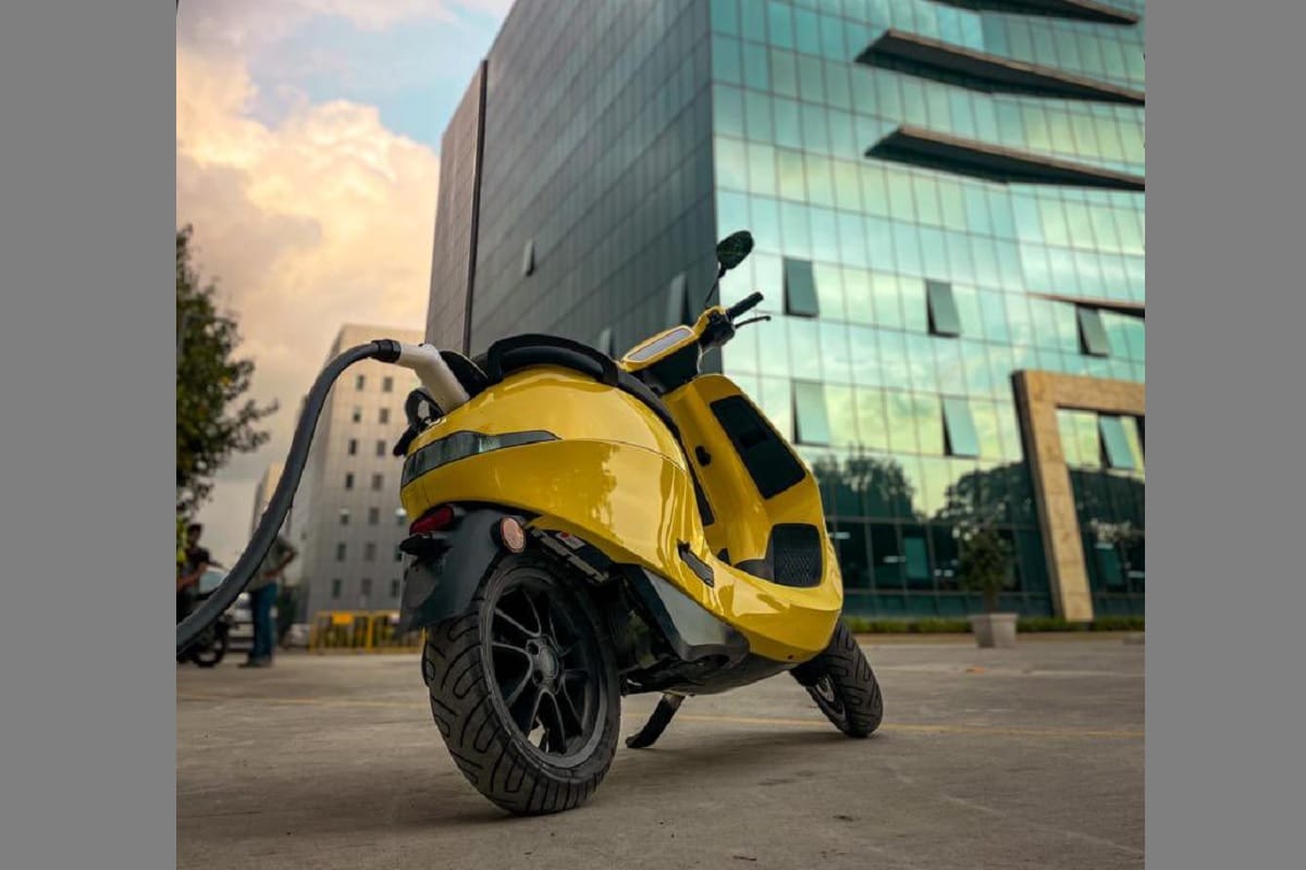 Ola Electric receives more than 10000 bookings for Ola S1 electric scooter on day one of purchase window